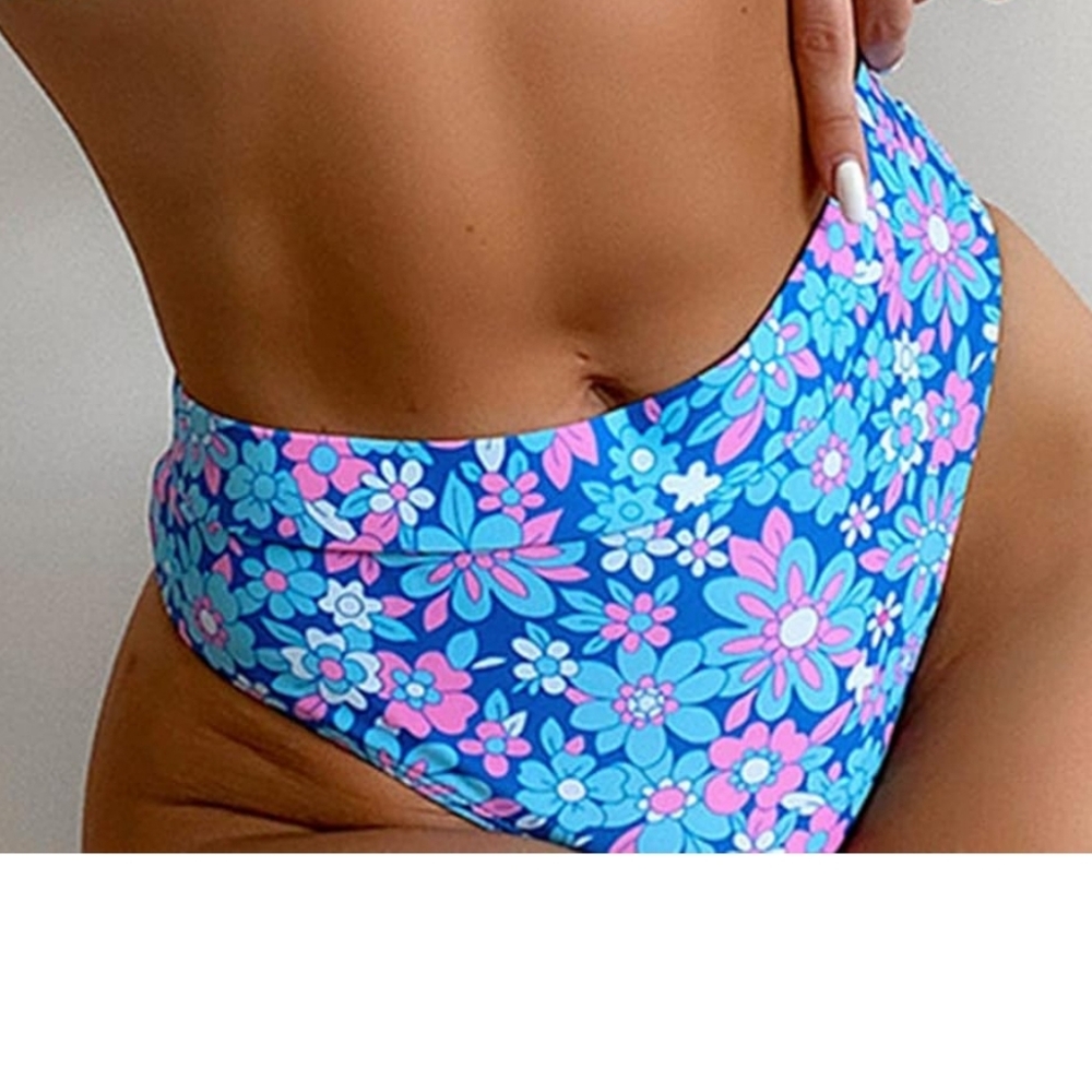 SUNSET & SWIM Blue Floral Swimsuit Bikini Bottom High Cut Size Large